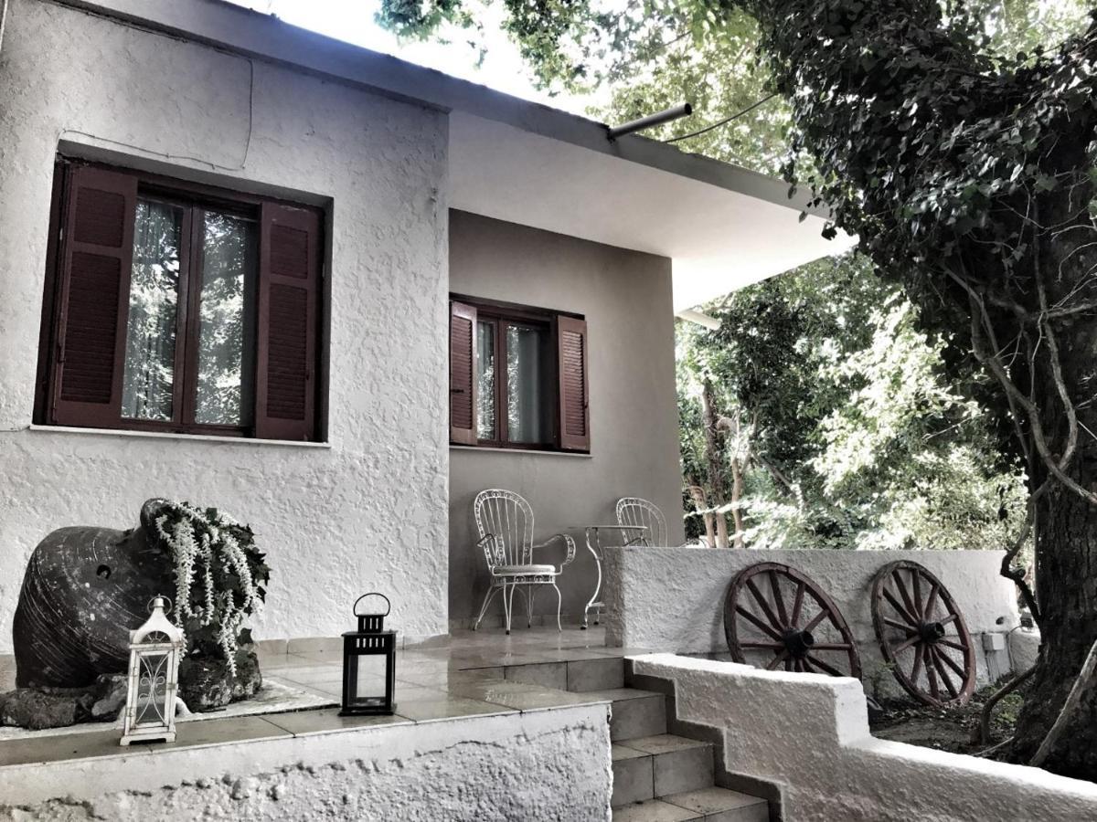 Hotel Kastri Garden Apartment Лутра-Эдипсу Экстерьер фото